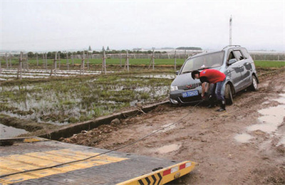 新乡抚顺道路救援